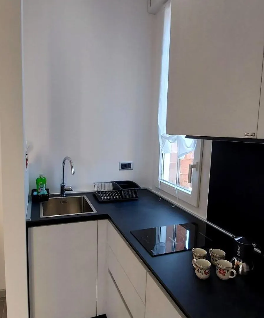 Unangolodibologna Apartment